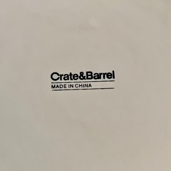 Crate & Barrel Sprigs Set of 2 Lunch Plates Holly Berries Christmas Holiday - Picture 5 of 5